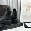 مصمم فاخر أحذية المرأة في الكاحل الجوارب الشتوية القناة الجلدية الحذاء مارتن منصة CCBMH