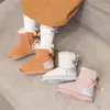 Autunno e inverno Nuova pelliccia integrata per bambini Stivali da neve con sequenza con sequenza con sequenza di cotone non slip