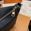 New L Loop Half Moon hobo baguete saco de ombro croissant bolsa de bolsa crossbody saco designer de cadeia de metal mulheres monogramas bolsa de couro pacote axilar