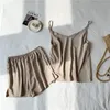 Menas de dormir da primavera e de verão Pijama de seda amônia para mulheres com suspensórios Cloth Clothing Cool