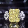 Band Rings Huitan Novel Design Yellow Cubic Zirconia Square Stone Womens Ring Wedding Ceremongy Party Finger Accessories Statement Jewelry 230814