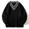 Chandails masculins 2023 Automne V-Neck Sweater Casual Wiver Twist Fashion