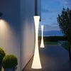 Lâmpadas de chão Lâmpada de cintura pequena lâmpada led nórdica pátio de ampulheta criativa ao ar livre luz vertical de arte francesa