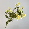 Fleurs décoratives Fleur artificielle Petite marguerite conception de camomille Fleurs pour les fêtes de famille