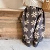 ズボン2023子供カジュアルパンツ女の子ファッションフラワープリントハーレムキッズルースビンテージボーイ秋の服230812