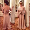 2021 Blush Pink Mother Of The Bride Dresses Jewel Neck Lace Appliques Flowers Illusion Satin Long Sleeves Evening Dress Wedding Gu244N