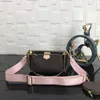 Mens M44840 Pochette Designer Pink Bag Women Luxury Cross Body Clutch Travel Bag 7a Quality Totes Hobo Satchel Hand Bag Multi Accessories Purse Plånböcker axelväskor