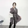 Cappotto di trench da donna per donne 45-75 kg 2023 autunno inverno inverno grande maniche lunghe a maniche lunghe elastico elastico elastico cardigan pieghettata miyake