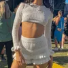 Dames tweedelige broek Vintage Y2K Matching Outfits White Knit Ruffle T-shirt 2 Set vrouwen Hollow Out Long Sleeve Crop Tops Shorts