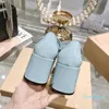 2023-Designer Frauen Schuhe Luxusplattform Schuhe Patent Leder Klassiker Arbeit Urlaub Elegant Schwarz und Weiß Blau