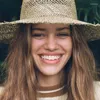 Berets Ohmmayby ​​European och American Designer Brand Handmade Retro Straw Woven Saweed Hat Dome Summer Breattable Sunscreen Bucket