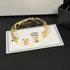 Y27c Bangle 2023 Bracciale di design di alta qualità Bracciali in acciaio inossidabile placcato oro Gioielli di moda Uomini e donne Lettera di marca Accessori Gioielliere