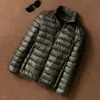 2023 Fashion Light Jacke Herrenherbst- und Winter Luxus-Trend dicker neuer kurzer Herren-Leuchte-Mantel Modetrend Kapuze-Code M-5xl