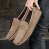 Klänningskor mocka män casual mode manlig lat andas komfort slipon herrar kör lyxmärke loafers moccasins 230814