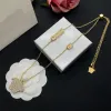 Collier en or pour femmes Colliers roses pendentif jewelry feme chaînes Colliers Colliers d'or 18 car