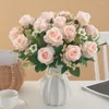 Flores decorativas decoración interior artificial simulación de rosas realista ramo de flores falsas sin mantenimiento para la casa de bodas