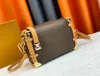 M21741 Trunk Box Fashion Pochette axelväskor Kvinnor Män Crossbody Clutch Travel Bag Top Handle Lyx Totes Handväska äkta läder M46358 präglade designersäckar