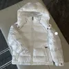 Parkas Children 's Down Jacket Designer Mens Down Jackets 자수 배지 후드 어린이 복어 재킷 소년과 소녀 두꺼운 따뜻함