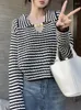 女性用Tシャツ黒い白いストライプセーター女性春秋長袖ポロニットウェール女性韓国ファッション甘いカジュアルルーズプルオーバー