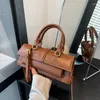 Вечерние сумки модные сумочки для женского роскошного дизайнера французский кросс -сумочка сумочка плечо женское кожаное мешок высокий качественный