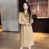 Trench da donna Giacca stile britannico di design Cappotto doppiopetto da donna modello lungo Primavera e autunno Parka giacca a vento in cotone con colletto in piedi XRDE