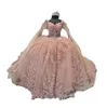 2023 Sexy blush roze quinceanera -jurken kanten appliques kristallen kralen sweetheart ruches lange mouwen plus size formele feest prom avondjurken