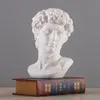 Oggetti decorativi Figurine 15 cm David Head Bust Statue Mini Europa Michelangelo Decorazione per la casa Resin Art Craft Scultura Schizzo Pratica Gift Home Decor 230814