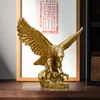 Oggetti decorativi Figurine Northeuins Resina americana Golden Eagle Statue Art Animal Model Collezione Ornament Desktop Feng Shui Decorazioni Figurine 230814