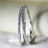 Mode solide 925 Sterling Silber Diamond Ring Solitaire Einfache runde dünne Bandringe Finger für Frauen Element