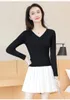 Kadın Sweaters Modaya Örme Külot Katı V Yaka Uzun Kollu Çukur Desen Kadınlar İnce Örgü Sonbahar 2023