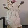 Vasi a forma di cuore vano fiore in resina vaso di fiori secchi contenitore vasi vasi per la scultura del corpo decorazione di decorazioni per la casa per la casa 230812