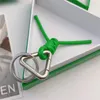 Anahtarlık ipi tasarımcısı erkekler çift araba anahtar deri el yapımı karabiner zincir çanta kolyeler portachiavi tasarımcılar b teyzler