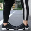 Sonbahar Yürüyüş Moda Tasarımcısı Erkek Ayakkabı Dokuma Nefes Alabilir Mesh Ayakkabıları Koşu Ayakkabıları Hava Yastıklı Ayakkabılar Kore Versiyonu Spor ve Boş Zaman Ayakkabıları