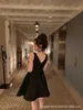 Temel gündelik elbiseler tasarımcı ev p 23 yaz yeni saten dimi kakma üçgen dekorasyon tasarımı şık mizaç küçük siyah elbise 7orw yge9