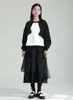 女性のパーカーZhongchuang Rizhen 2023春服のデザイン感覚不規則なスウェットシャツの女性ゆるんで薄いコントラストクルーネックトップ