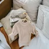 Outfit di cotone biologico appena nato a maglia a maglia a maglia pesante per bambini bloomer abiti a maglia