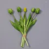 Fleurs décoratives 5pcs / set Luxury Silicone Tulips Tulips Bouquet Artificial Dining Table Decoration Accessoires pour le décor de mariage
