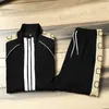 Mens Tracksuit Two Pieces Set Jackets Hoodie Pants with Letters Fashion Style Spring Autumn Outwear Sports Set Tracksuits Jacket Topps Suits Asian Size M-4XL T230814