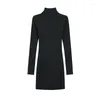 Robes décontractées 92% coton sexy mi-tour-goutoutte noire mini robe femme zipper à manches longues vestidos skinny a-line 8234