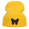 Banie / Couchons de crâne Butterfly Broidery Chapeau de bonnet Nouveau Unisexe Hiver HoisS Femmes Hommes Automne solide Bons de tricot