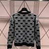 Mui mui kjol lyx varumärke tracksuits miui jacquard tröja designer knit jacka klänning kostym svart vit randig kort kjol cardigan kappa två bit set 945