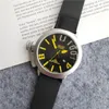 Hot U-P luksusowy projektant męski zegarek kwarcowy zegarki wiele klasycznych zegarek o dużej średnicy mężczyzn zegarków 50 mm na rękę