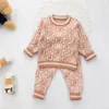 Mignon Baby Boys Girls Brand Clothing sets lettres imprimées nouveau-nés en tricot en tricot à manches longues