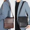 Torby Messenger Men Miękka skórzana torba posłańca Vintage Męska Wysoka pojemność torba Crossbody Torka Męska Tablet Tablet na ramię torebka Nowa 2023 L230814