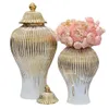 Vaser keramiska vas gyllene ränder dekorativ ingefära burk lagring flaskbehållare skrivbord porslin ornament hem dekoration 230814
