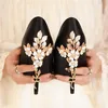 Sexy Designer Rose Gold Wedding Shoes for Women Fashion Metal Flowers Pointed Rhinestones Crystal Thin high Pumps Heels For Bride 3113