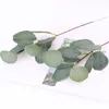 Decoratieve bloemen simulatie eucalyptus bladeren bruiloft decor huisindeling met klimop plafond tak twin plant valse nep ornamenten