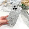 Fashion Designer Luxury Telefon Case Silver iPhone Case per 12 Cover per telefoni cellulari da 12 Pro Promax 14 Pro Promax.