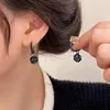 Hoopörhängen Lovelink Fashion Black Crystal Square Geometric Simple Metal Style Cool Earring For Women Girls Trendy Jewelry