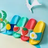 Slipper fruitstijl kinderen slippers licht niet-slip huis indoor schoenen comfort badkamer schoenen jongens huis schoenen baby joch flip flops meisjes r230815